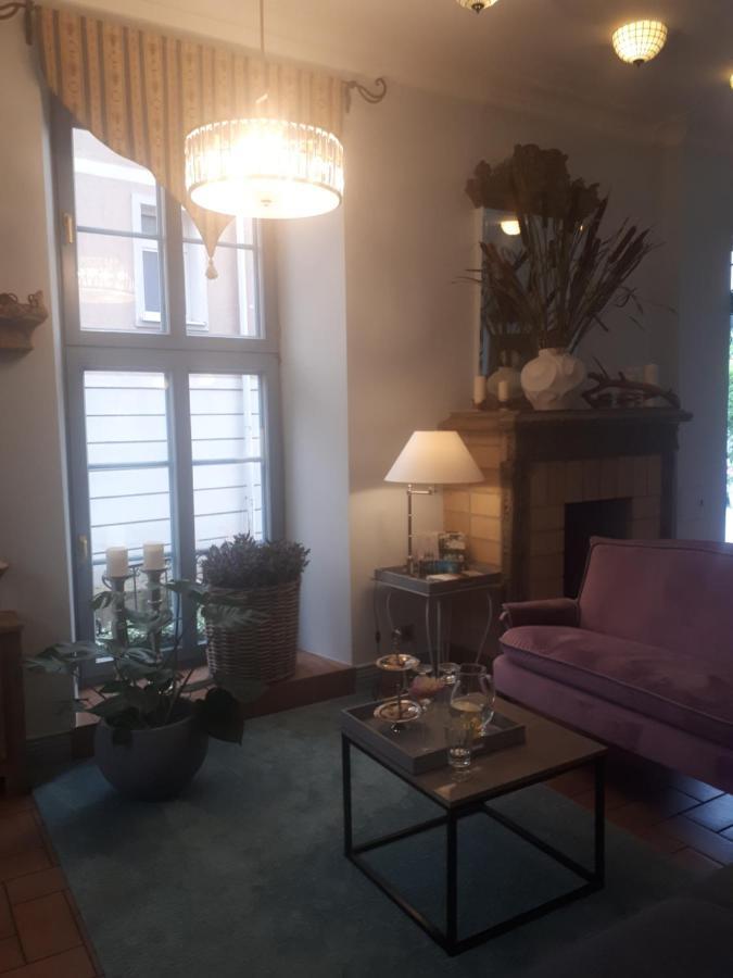 Hotel Marmulowski Вейхерово Екстериор снимка